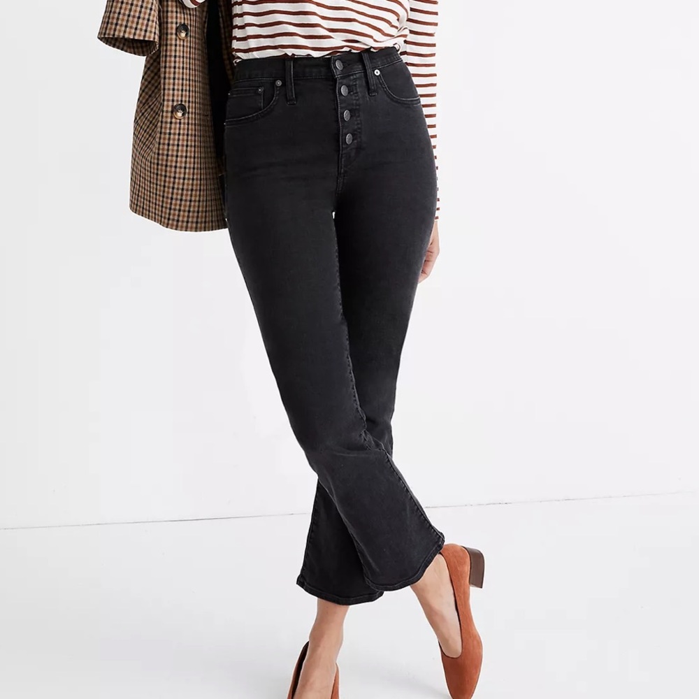 Madewell Petite Cali Demi-Boot Jeans Washed Black Bellspring Button-Front 27P